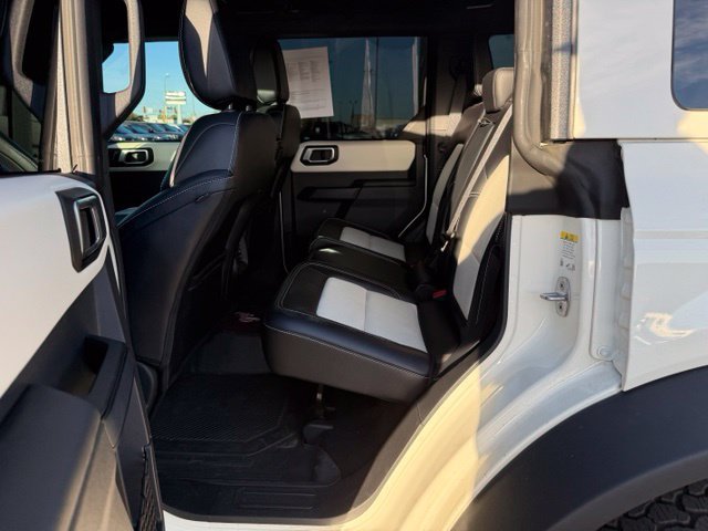 Used 2026 Ford Bronco Outer Banks w/ Sasquatch Package AWD/4WD image 15