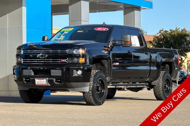 Used 2016 Chevrolet Silverado 2500 LT w/ Midnight Edition AWD/4WD image 11