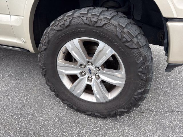 Used 2018 Ford F150 Platinum w/ Equipment Group 701A Luxury AWD/4WD image 11