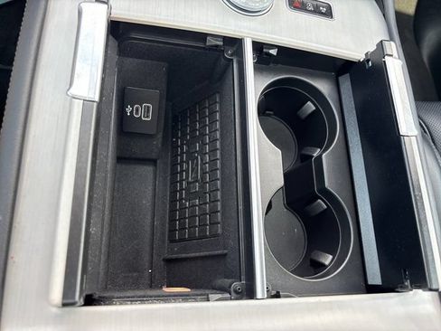 Used 2025 Lincoln Navigator Reserve AWD/4WD image 43