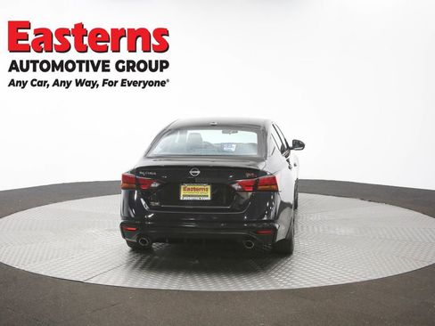 Used 2023 Nissan Altima 2.5 SR w/ SR Premium Package FWD image 39