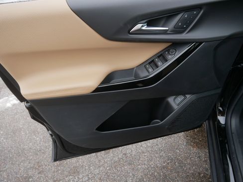 New 2026 Chevrolet Equinox ACTIV w/ Convenience Package III image 7