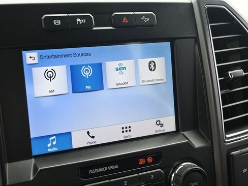 Used 2019 Ford F250 XLT w/ XLT Premium Package AWD/4WD image 29