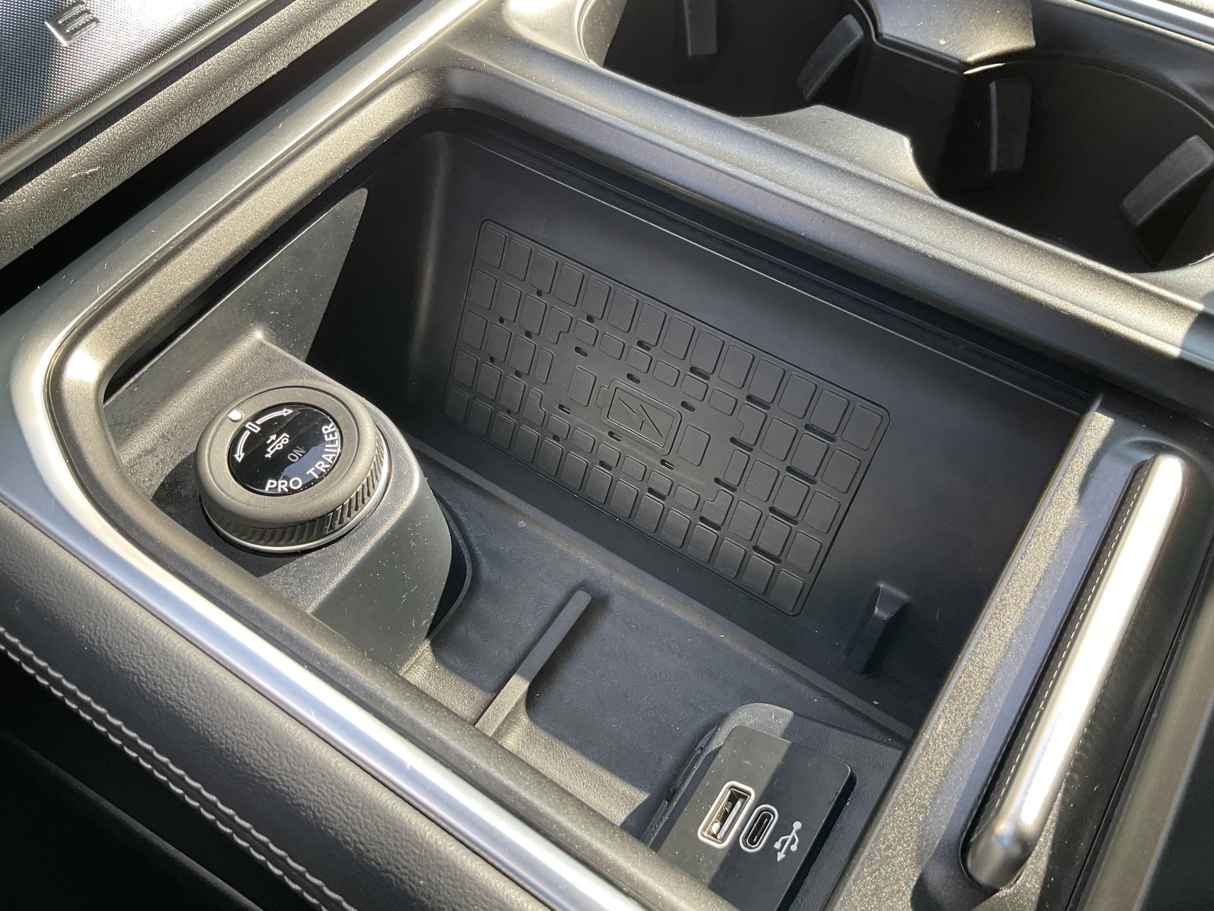 Used 2025 Ford Expedition Max Platinum w/ Stealth Appearance Package AWD/4WD image 19