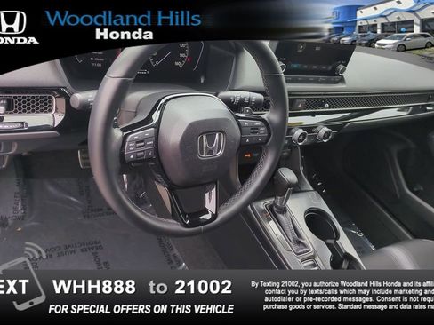 Used 2024 Honda Civic Sport image 9