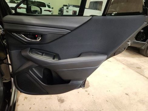 Used 2022 Subaru Outback Premium image 30