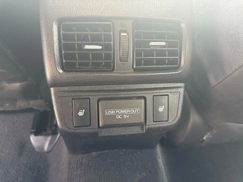 Used 2018 Subaru Outback 3.6R Limited image 12