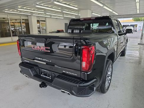Certified 2025 GMC Sierra 1500 Denali w/ Denali Reserve Package AWD/4WD image 5