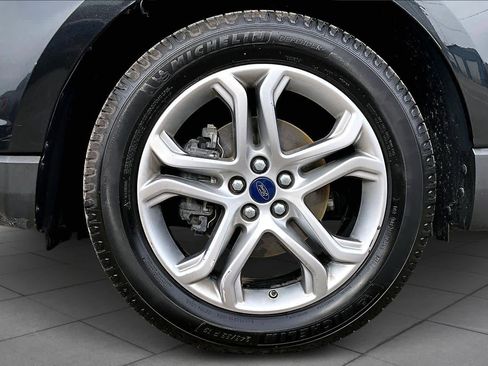 Used 2015 Ford Edge Titanium w/ Equipment Group 301A image 11