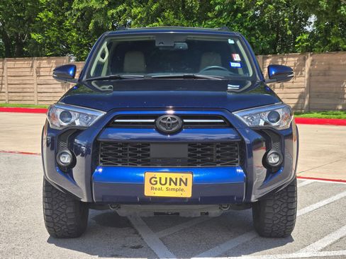 Used 2023 Toyota 4Runner SR5 Premium w/ Moonroof Package RWD image 8