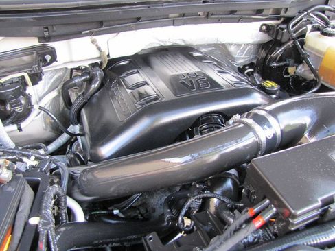Used 2011 Ford F150 XLT w/ XLT Chrome Pkg AWD/4WD image 36