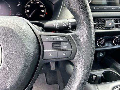 Used 2023 Honda HR-V LX image 21
