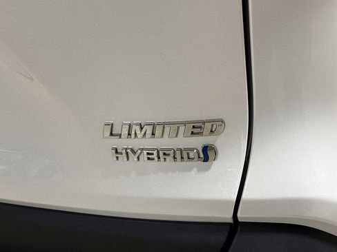 Used 2023 Toyota RAV4 Limited AWD/4WD image 28