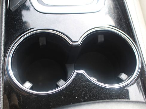 Used 2016 Ford Edge Titanium w/ Equipment Group 301A image 37