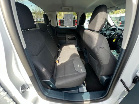 Used 2025 Ford Maverick XL FWD image 19