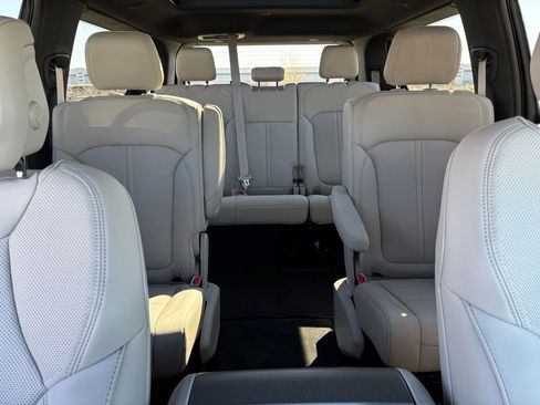New 2026 Jeep Grand Wagoneer Limited AWD/4WD image 15