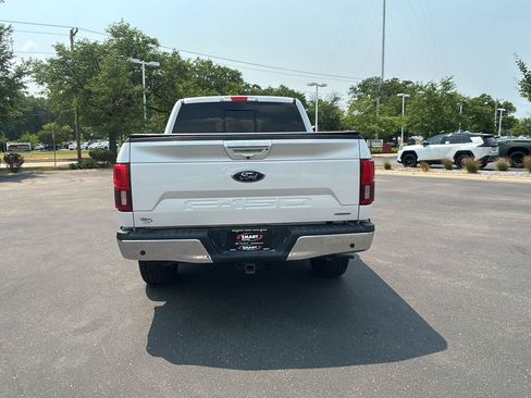 Used 2018 Ford F150 Lariat w/ Equipment Group 502A Luxury AWD/4WD image 12
