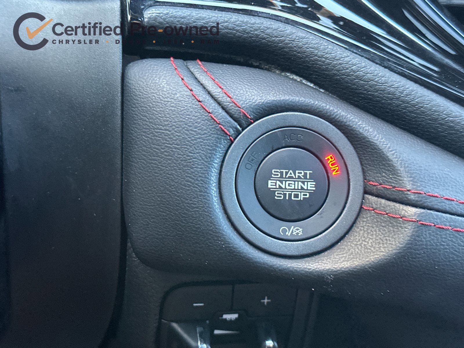 Used 2025 Dodge Durango GT AWD/4WD image 25