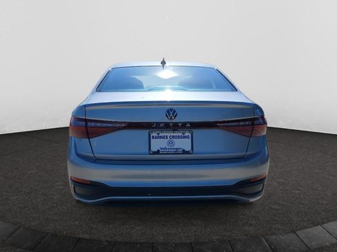 Used 2025 Volkswagen Jetta Sport FWD image 4