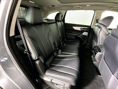Used 2025 Acura MDX SH-AWD w/ Technology Package image 19