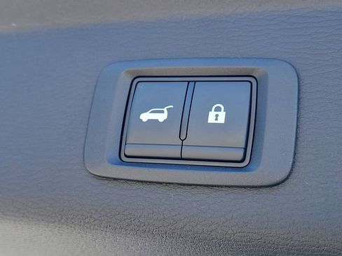 New 2026 Mitsubishi Outlander SE image 12