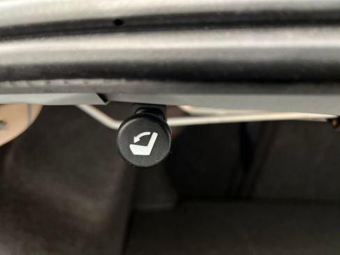 Used 2024 Nissan Altima 2.5 SV FWD image 28