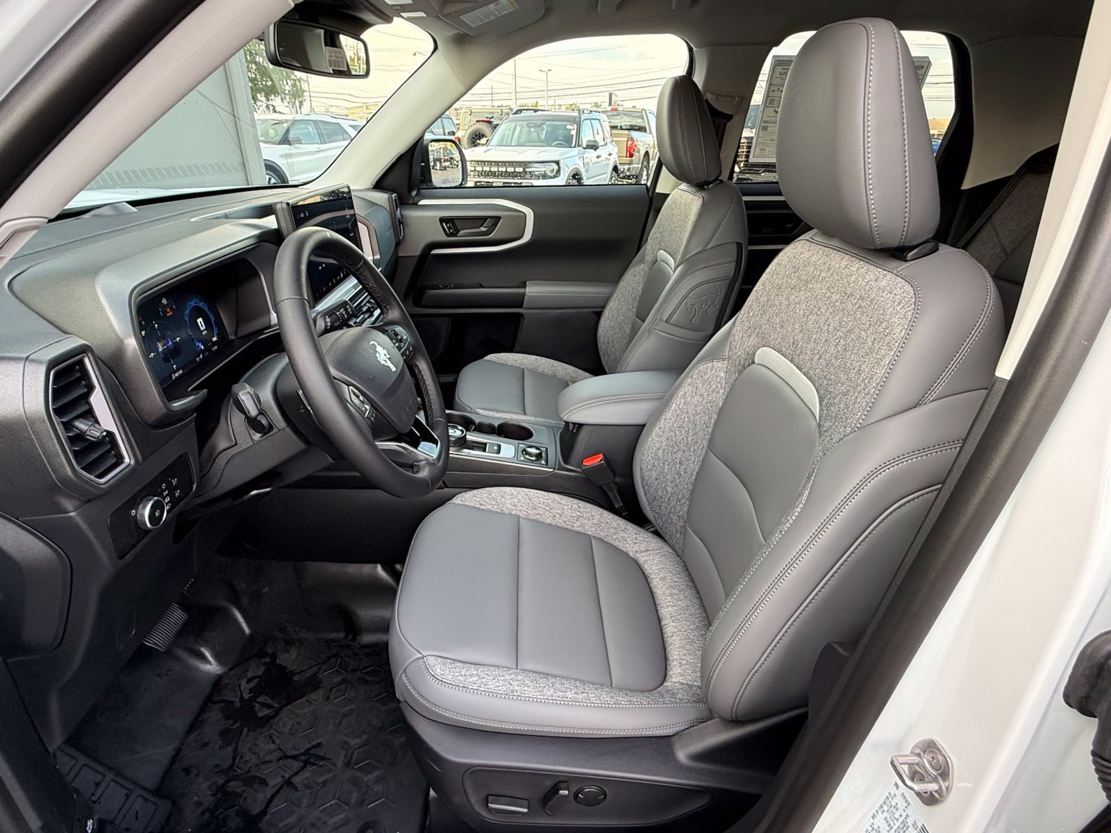 New 2026 Ford Bronco Sport Badlands AWD/4WD image 16