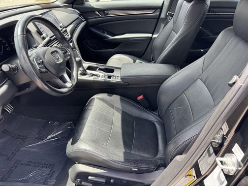 Used 2022 Honda Accord Sport image 14