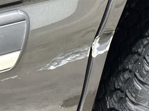 Used 2006 Chevrolet Tahoe LS w/ Smart Select Package image 37