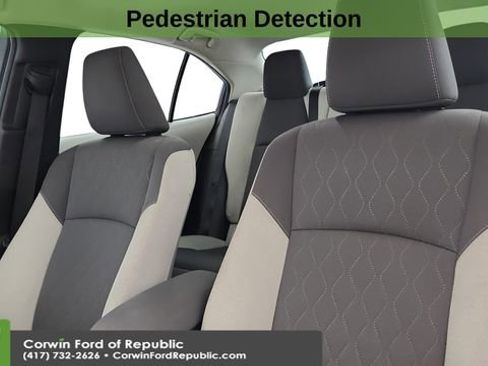 Used 2024 Toyota Corolla LE image 12