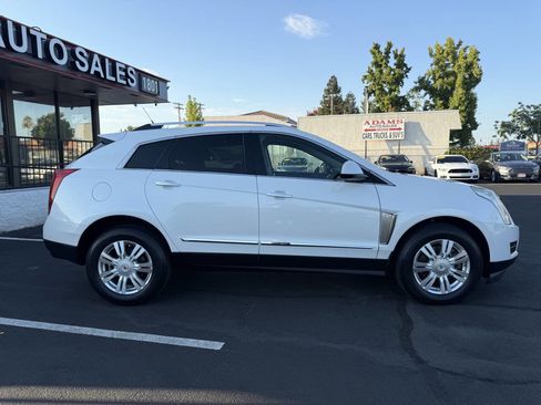 Used 2014 Cadillac SRX Luxury w/ Driver Awareness Package image 2