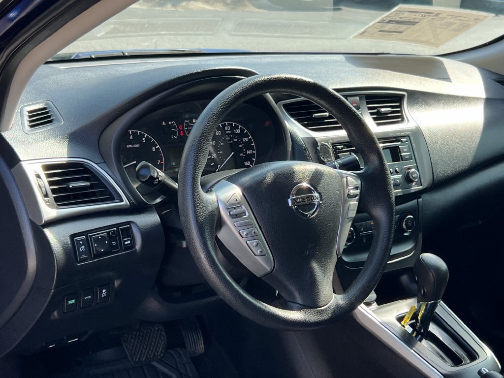 Used 2017 Nissan Sentra S FWD image 5