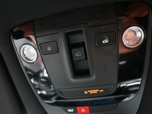 Used 2024 Kia Sportage SX AWD/4WD image 17