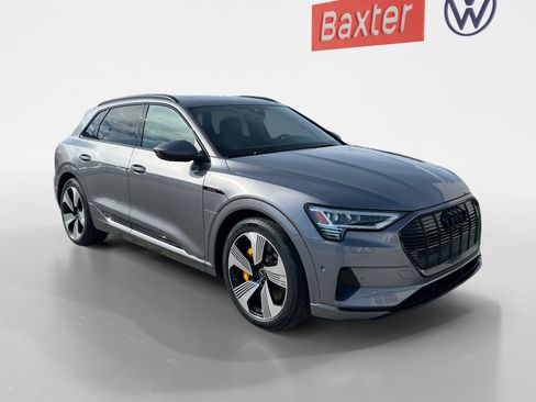 Used 2023 Audi e-tron Premium Plus w/ Premium Plus Package image 1