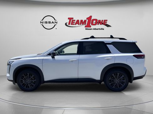 New 2026 Nissan Pathfinder SL image 6