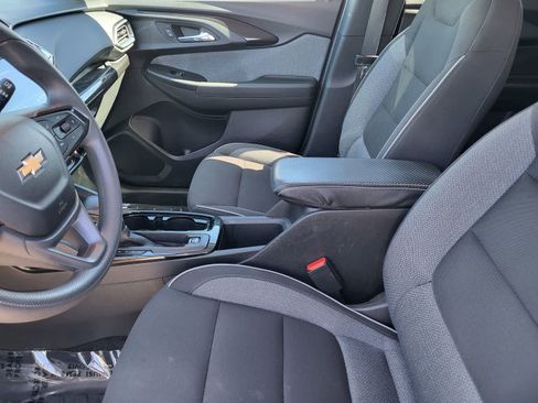 Used 2022 Chevrolet TrailBlazer LT w/ Convenience Package AWD/4WD image 25