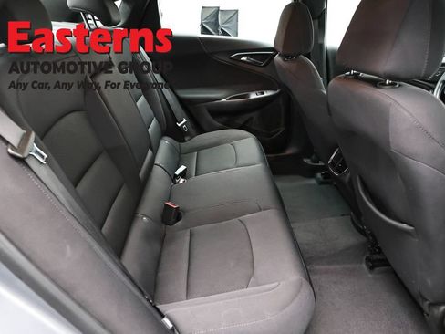 Used 2023 Chevrolet Malibu LT FWD image 23