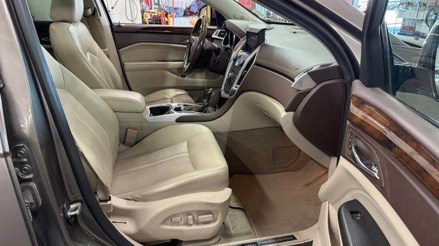 Used 2012 Cadillac SRX Performance FWD image 24