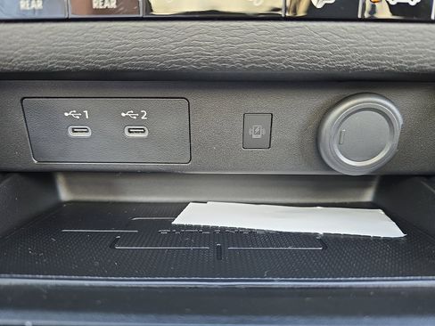 New 2025 Mitsubishi Outlander AWD image 22