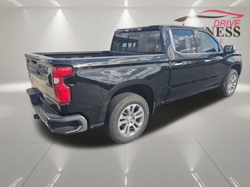 New 2026 Chevrolet Silverado 1500 LTZ w/ LTZ Premium Package AWD/4WD image 8