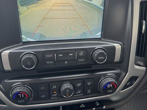 Used 2018 GMC Sierra 1500 SLT w/ SLT Premium Package image 11