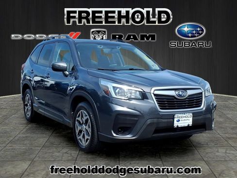 Used 2020 Subaru Forester Premium AWD/4WD image 1