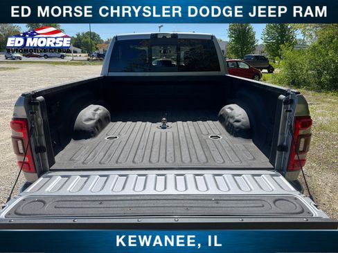 Used 2022 RAM 3500 Laramie AWD/4WD image 19