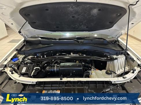 Used 2022 Ford Explorer Limited w/ Equipment Group 301A AWD/4WD image 32