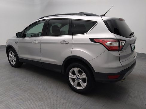 Used 2017 Ford Escape SE w/ SE Leather Comfort Package AWD/4WD image 3