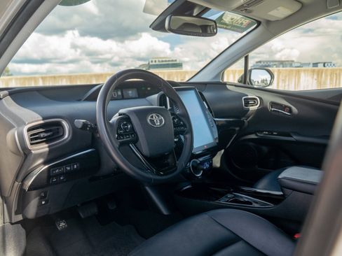 Used 2022 Toyota Prius Prime Limited FWD image 24