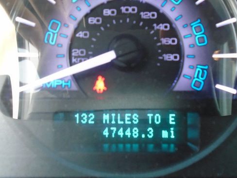 Used 2010 Mercury Milan Premier image 7