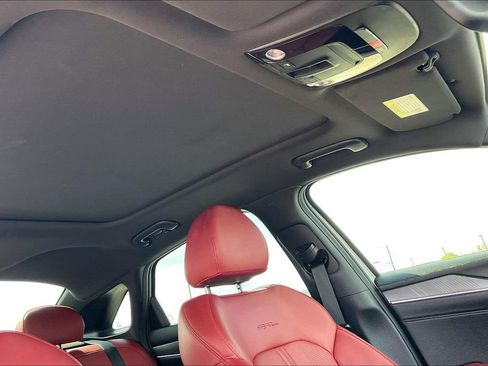 Used 2025 Kia K5 GT-Line w/ GT-Line Premium Package image 27