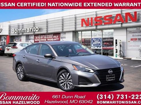 Certified 2025 Nissan Altima 2.5 SV FWD image 1