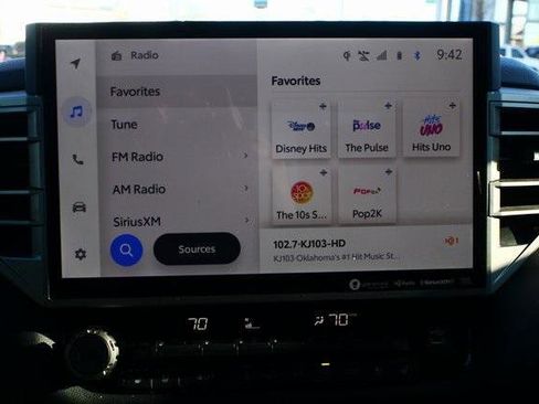 Used 2024 Toyota Tundra Limited image 17